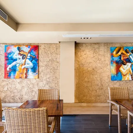 Hotel Kn Arenas Del Mar Adults Only