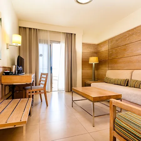 מלון Kn Arenas Del Mar Adults Only אל מדאנו